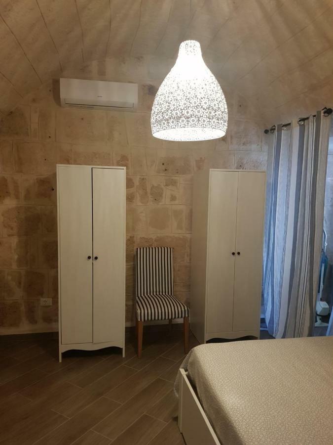 Casa Arco Della Chicca Apartment Monopoli Luaran gambar